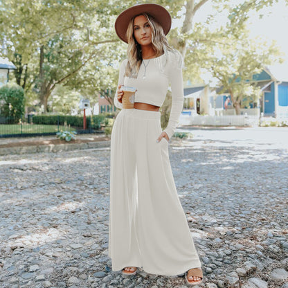 Completo due pezzi disponibile in varie colorazioni S,M,L,XL,2XL