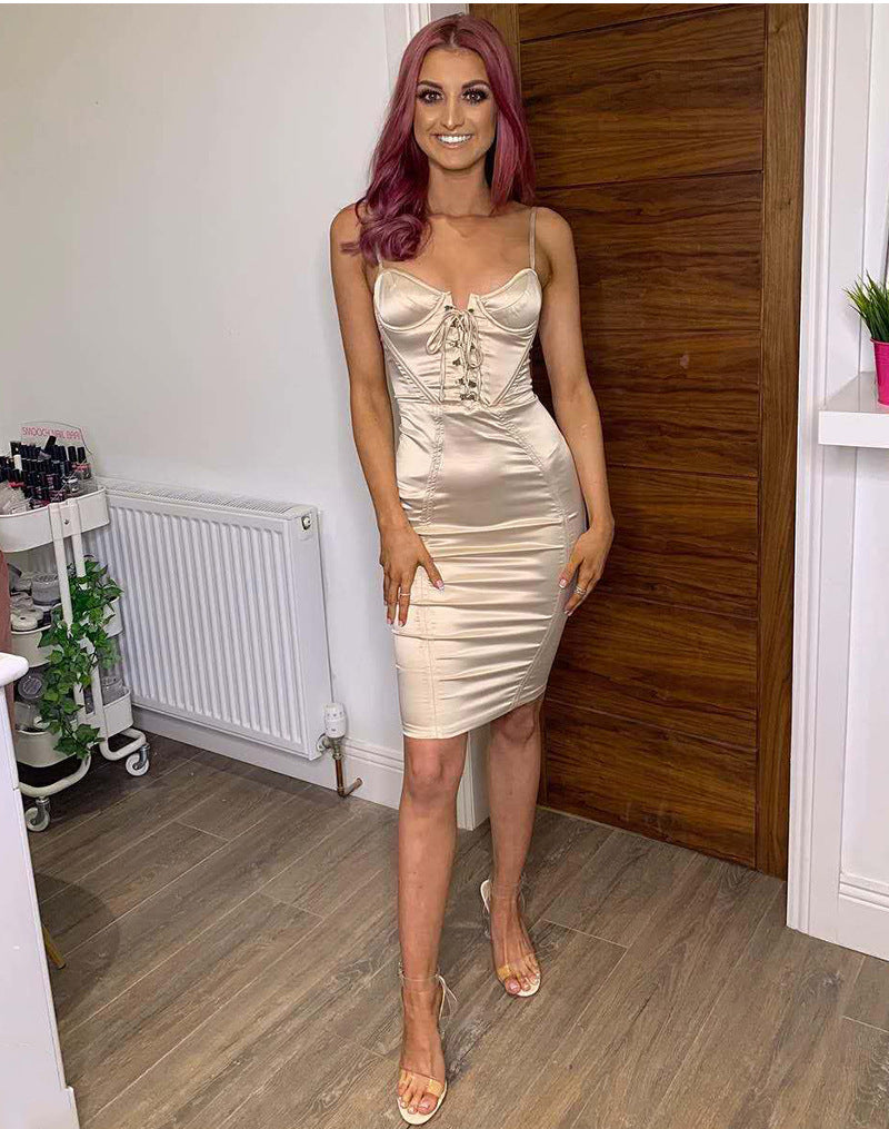 Musa dress disponibile in varie colorazioni S,M,L,XL