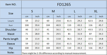 Completo due pezzi disponibile in varie colorazioni S,M,L,XL