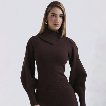 Completo due pezzi disponibile in varie colorazioni S,M,L