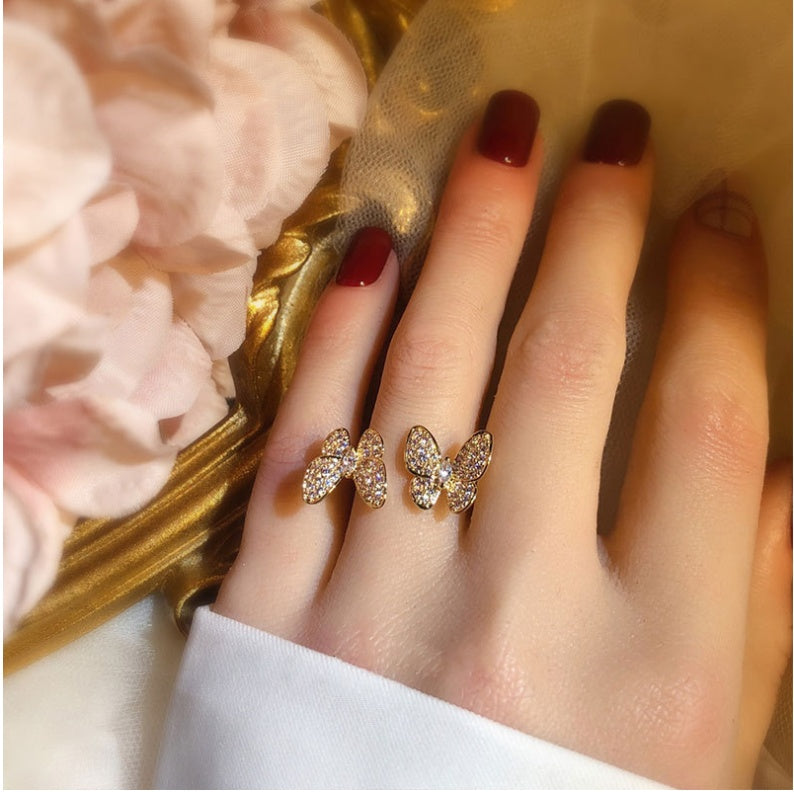 Anello con farfalla  placcato in argento sterling 925