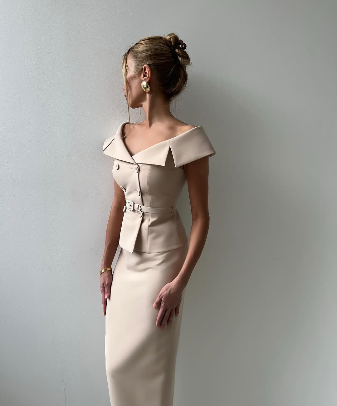 Completo Elegante, doppiopetto con gonna a tubino e vita controllata S,M,L,XL,2XL