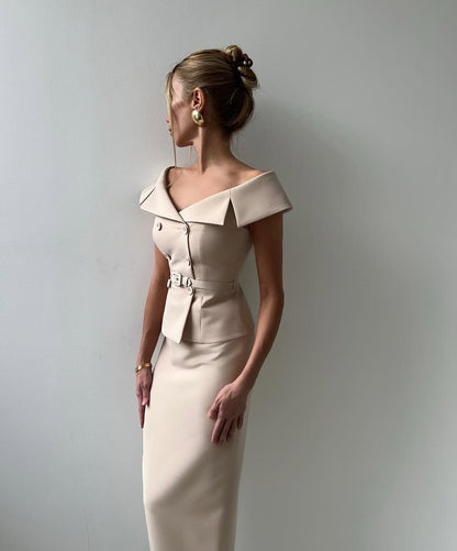 Completo Elegante, doppiopetto con gonna a tubino e vita controllata S,M,L,XL,2XL