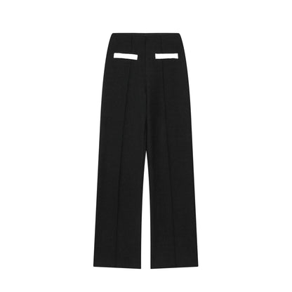 Completo  classico , comodo, con pantaloni elasticizzati a vita alta, scollo rotondo S,M,L