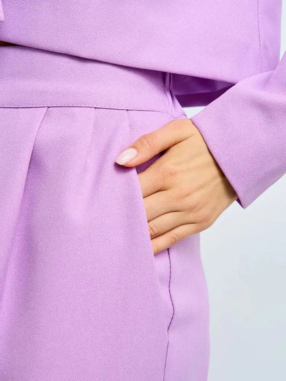 Completo due pezzi disponibile in varie colorazioni S,M,L,XL,2XL