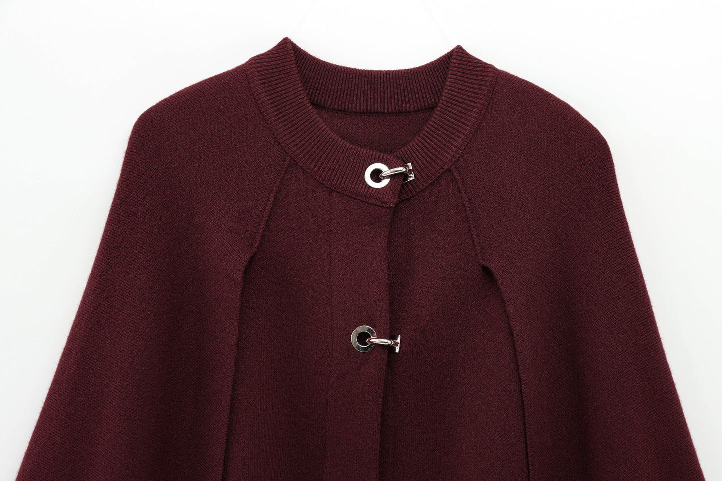 Giacca corta con scollo rotondo disponibile in varie colorazioni S,M,L