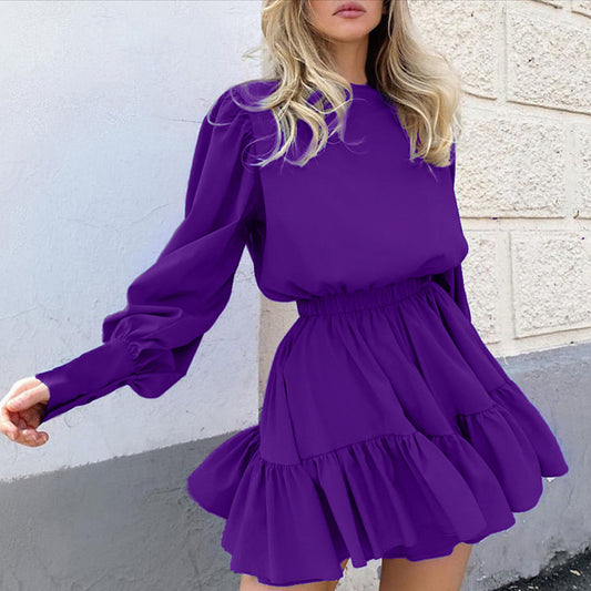Abito con maniche a lanterna, disponibile in viola ametista , verde e rosa