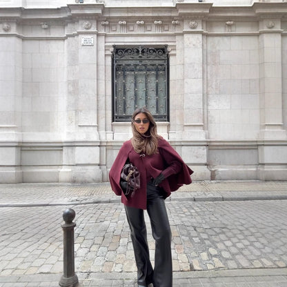 Giacca corta con scollo rotondo disponibile in varie colorazioni S,M,L