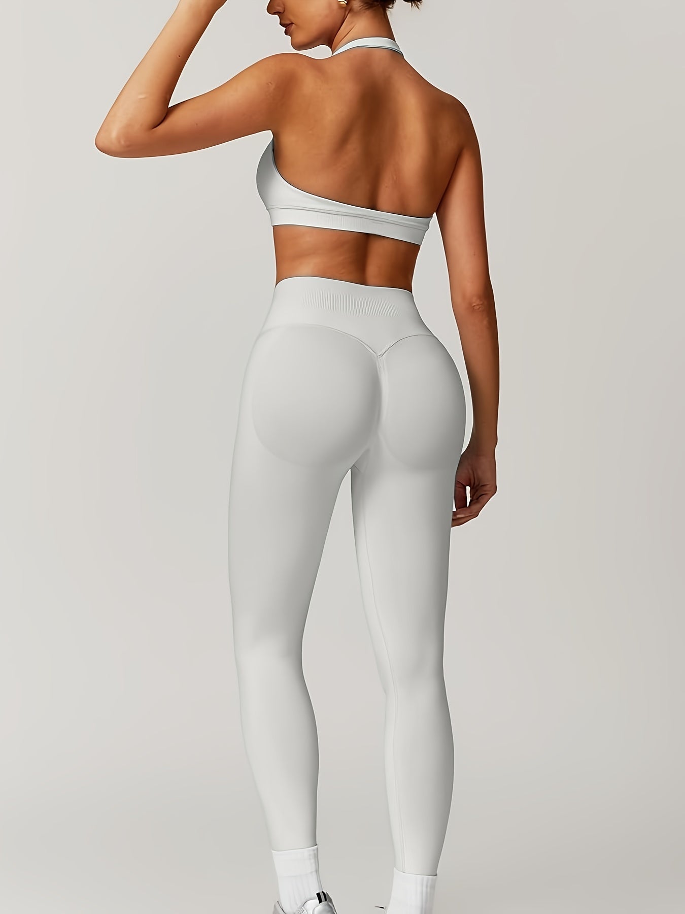Set 2 pezzi, Il tessuto tecnico regola automaticamente i pori di ventilazione in base alla temperatura corporea, sviluppato in collaborazione con medici sportivi, assorbimento degli urti del reggiseno