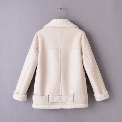 Giacca corta con pelliccia disponibile in varie colorazioni S,M,L,XL