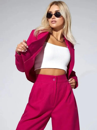 Completo due pezzi disponibile in varie colorazioni S,M,L,XL,2XL