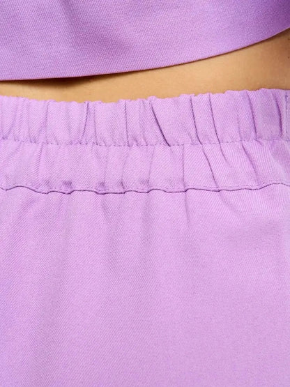 Completo due pezzi disponibile in varie colorazioni S,M,L,XL,2XL