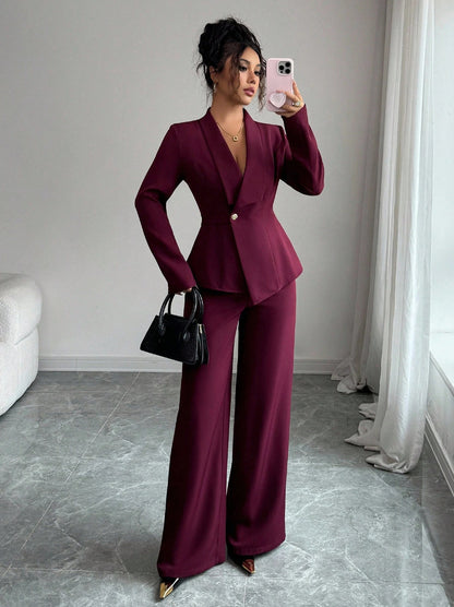 Completo due pezzi, giacca  a maniche lunghe, pantaloni a gamba dritta, disponibile in varie colorazioni  S,M,L,XL,2XL