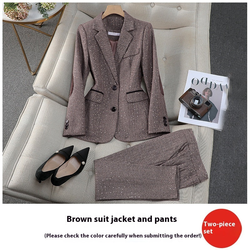 Completo due pezzi, disponibile in varie colorazioni S,M,L,XL,2XL,3XL,4XL