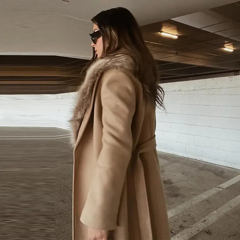 Giacca lunga disponibile in varie colorazioni S,M,L