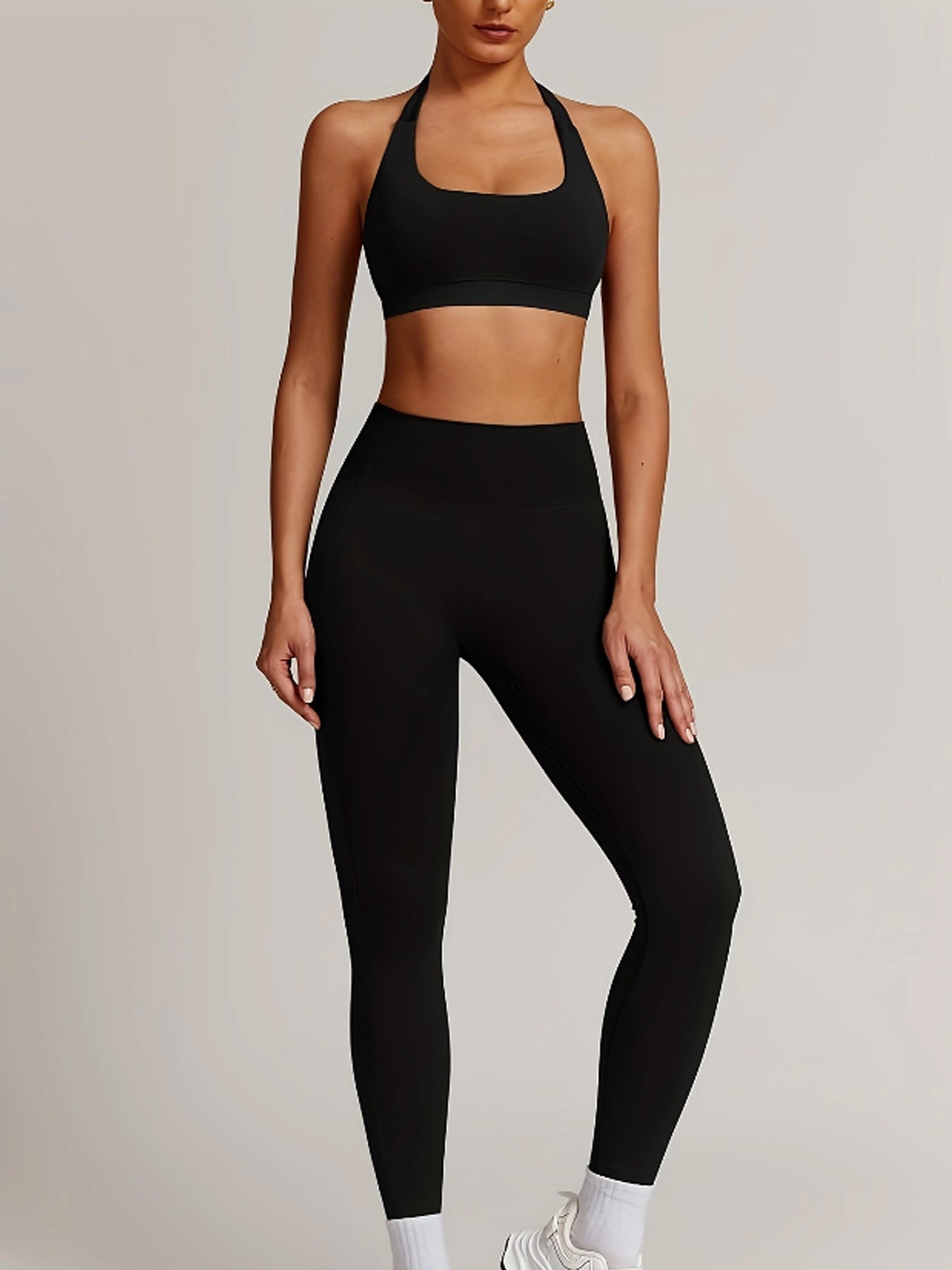 Set 2 pezzi, Il tessuto tecnico regola automaticamente i pori di ventilazione in base alla temperatura corporea, sviluppato in collaborazione con medici sportivi, assorbimento degli urti del reggiseno