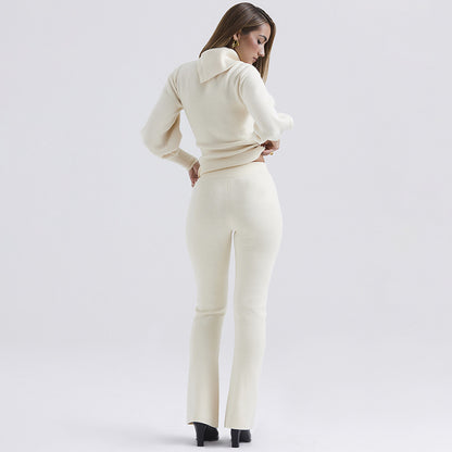 Completo due pezzi disponibile in varie colorazioni S,M,L