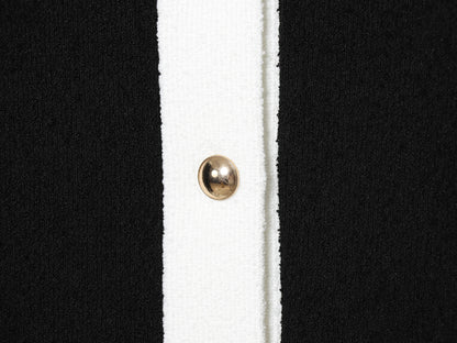 Completo  classico , comodo, con pantaloni elasticizzati a vita alta, scollo rotondo S,M,L