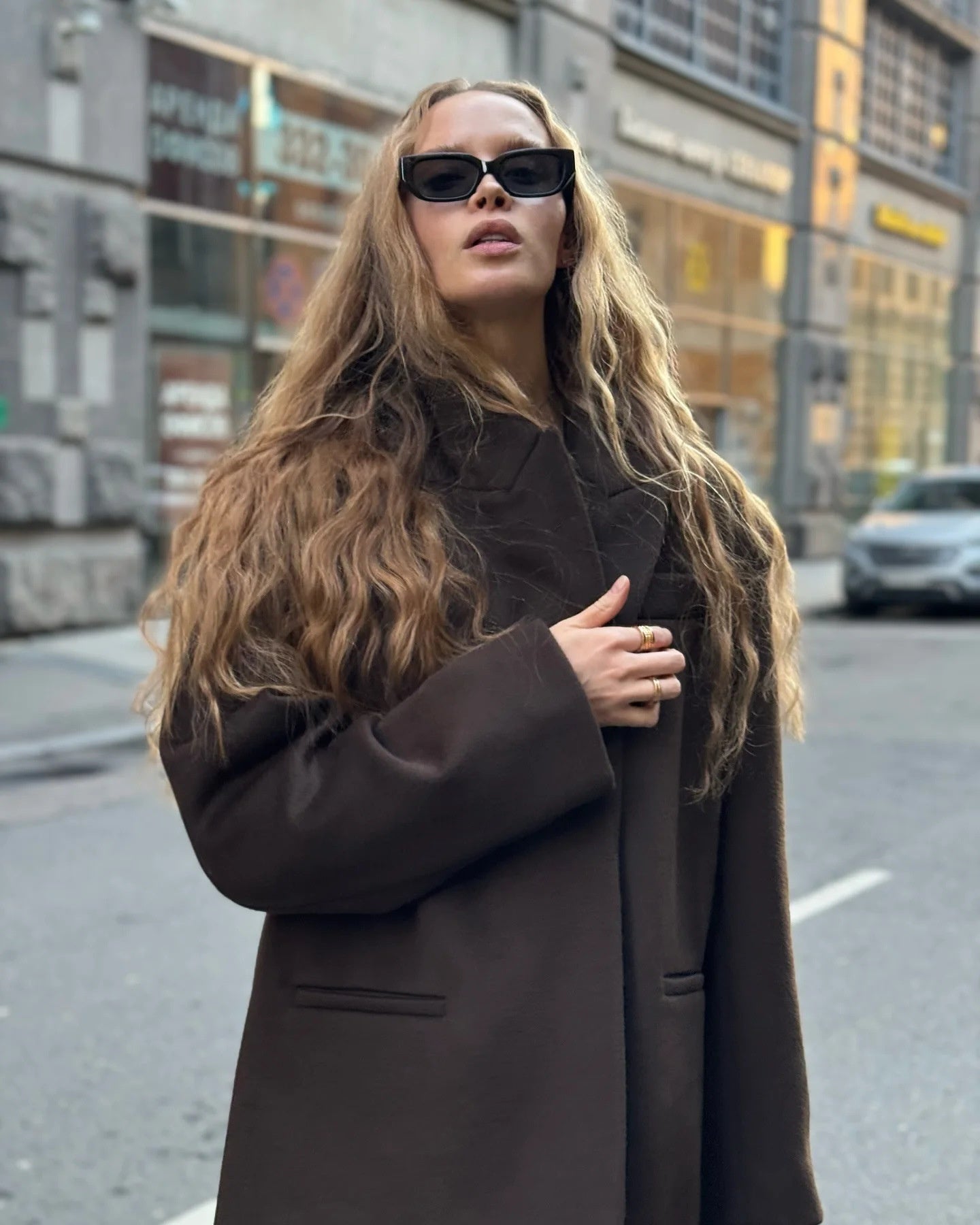 Cappotto di lana con nappe disponibile in varie colorazioni S,M,L