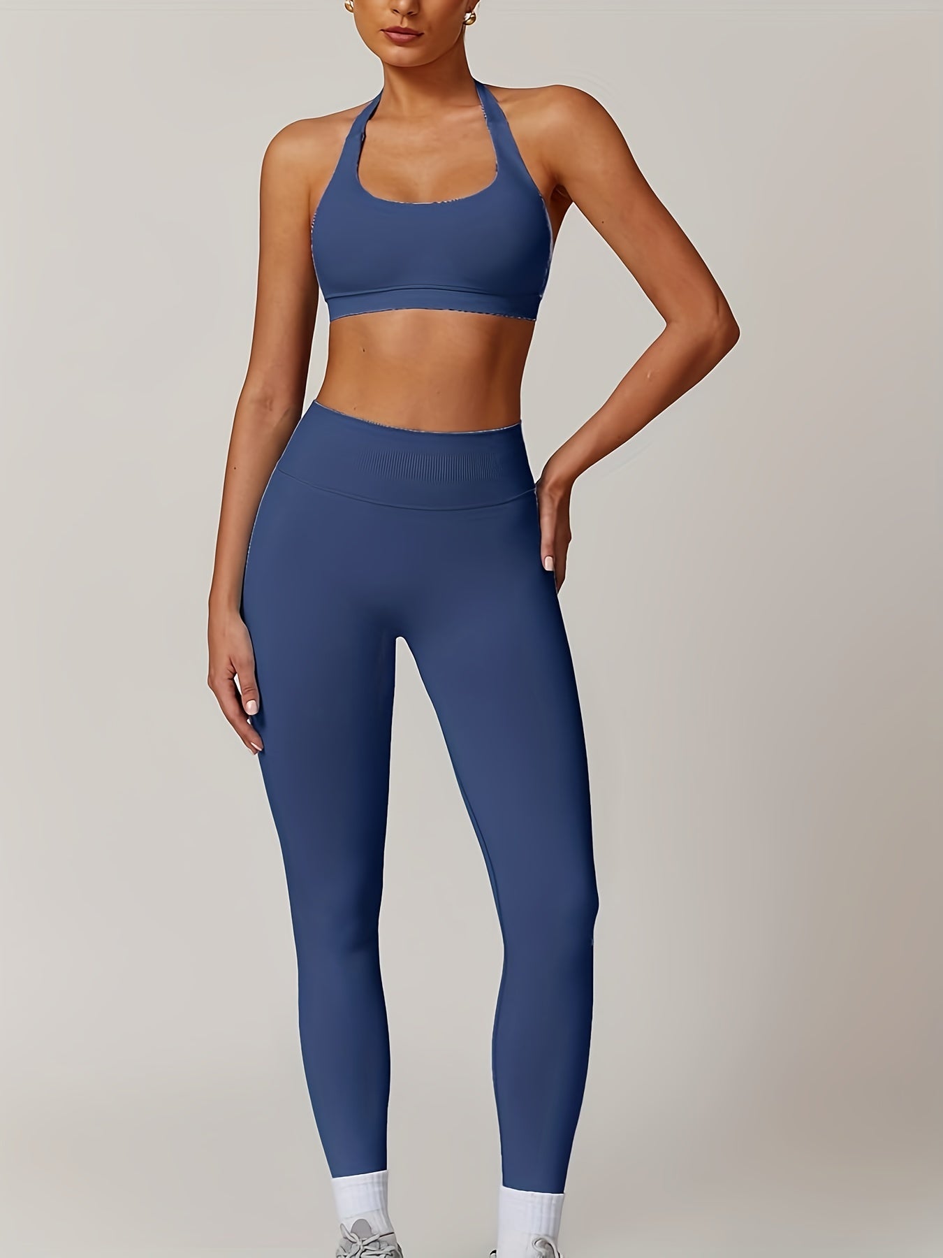 Set 2 pezzi, Il tessuto tecnico regola automaticamente i pori di ventilazione in base alla temperatura corporea, sviluppato in collaborazione con medici sportivi, assorbimento degli urti del reggiseno