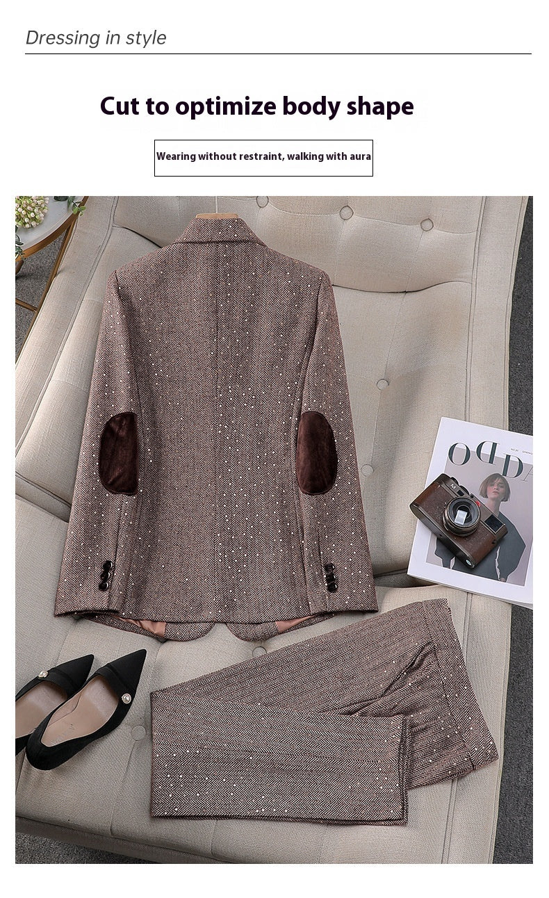 Completo due pezzi, disponibile in varie colorazioni S,M,L,XL,2XL,3XL,4XL