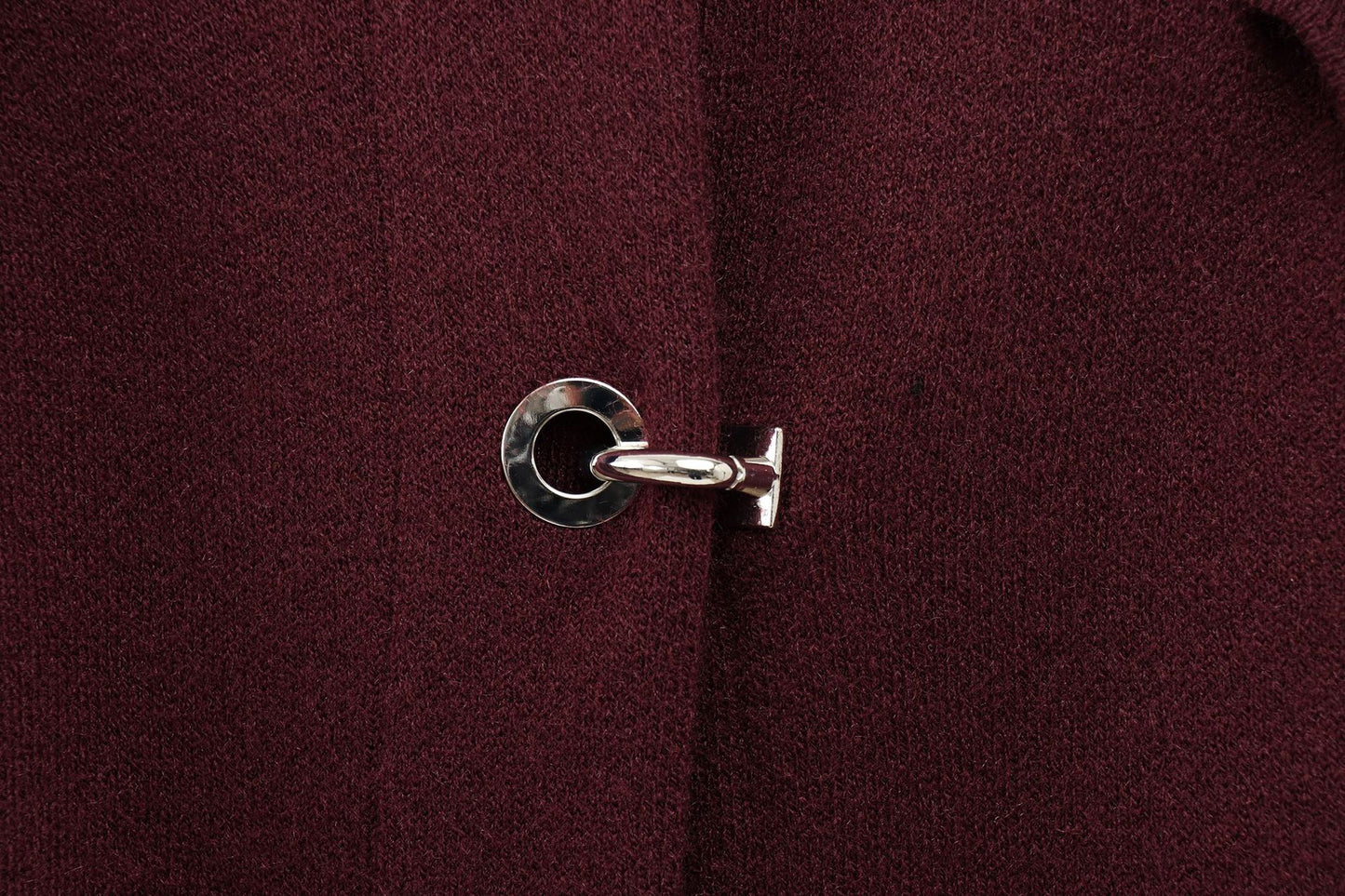 Giacca corta con scollo rotondo disponibile in varie colorazioni S,M,L