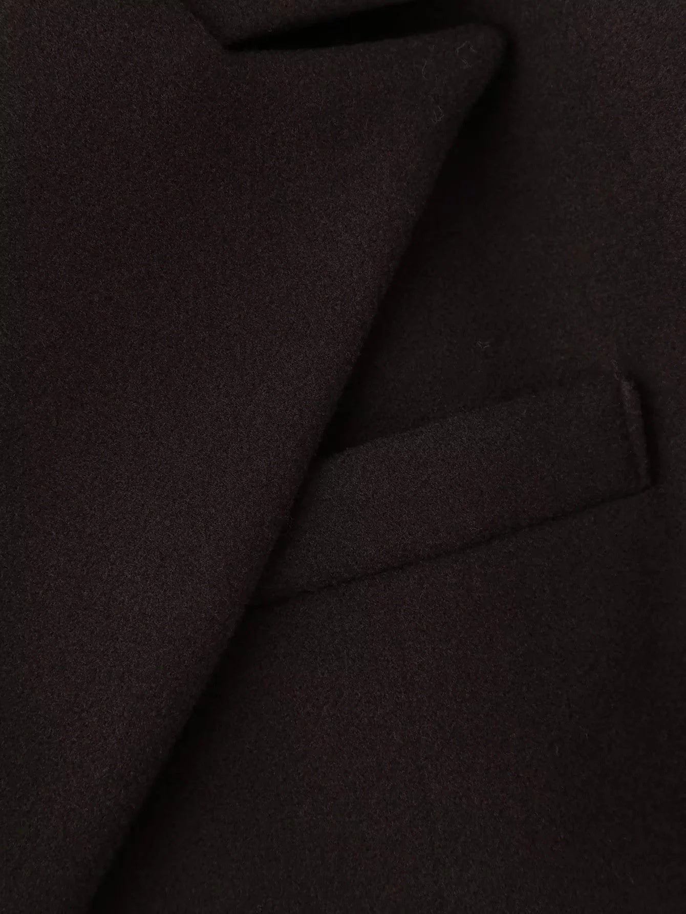 Cappotto di lana con nappe disponibile in varie colorazioni S,M,L