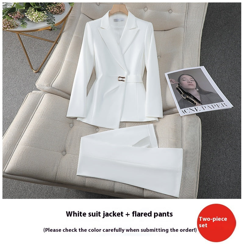 Completo due pezzi, disponibile in varie colorazioni S,M,L,XL,2XL,3XL,4XL