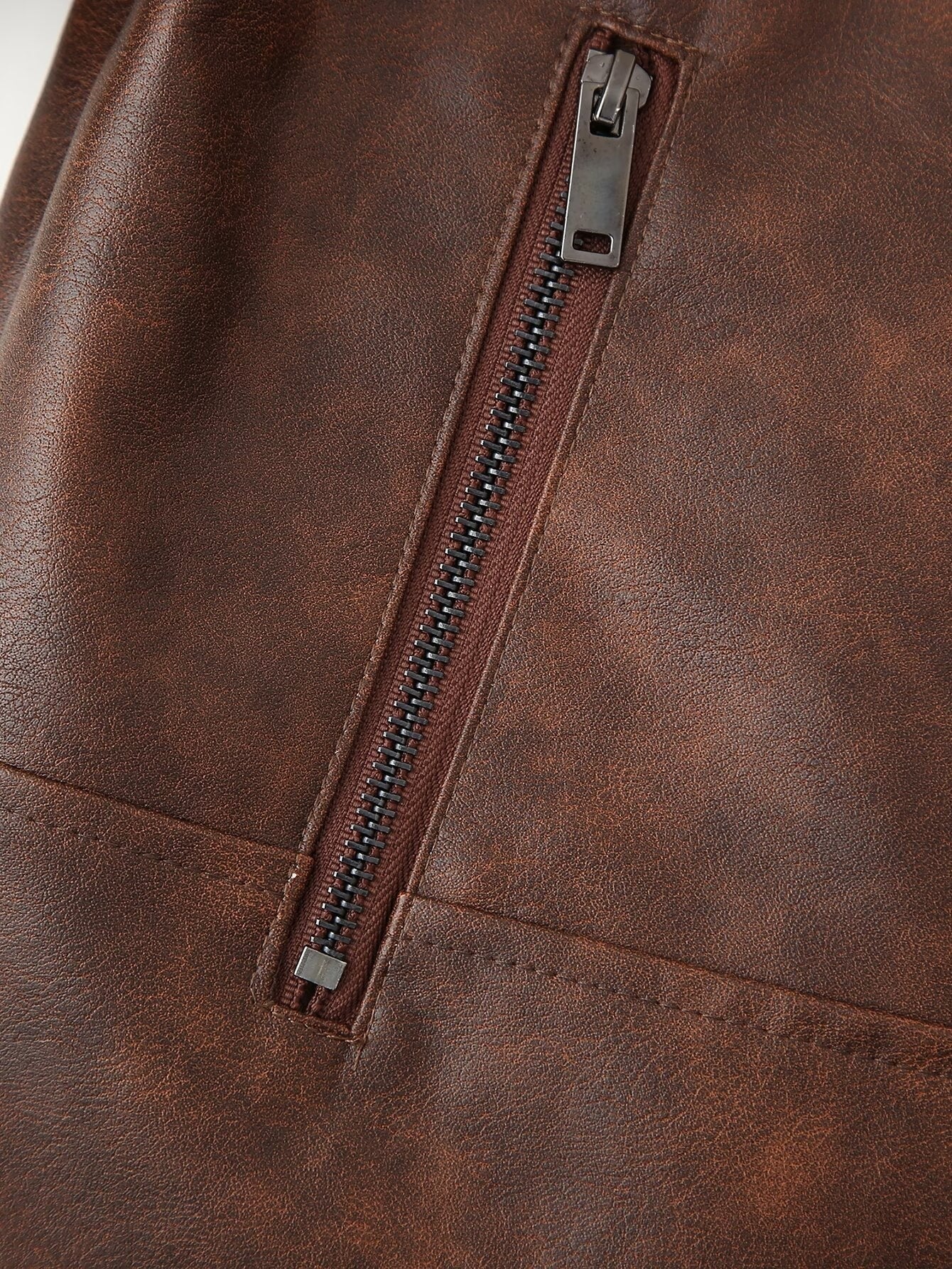 Giacca e gonna in pelle color castano S,M,L