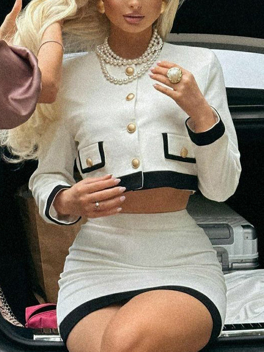 Completo giacca corta monopetto e minigonna XS,S,M,L,XL