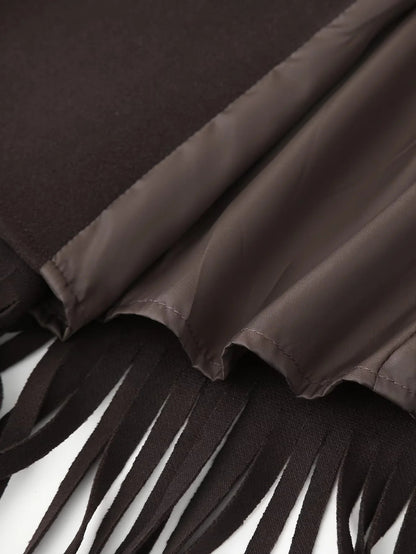 Cappotto di lana con nappe disponibile in varie colorazioni S,M,L