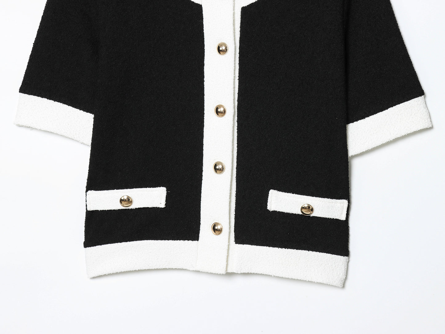 Completo  classico , comodo, con pantaloni elasticizzati a vita alta, scollo rotondo S,M,L